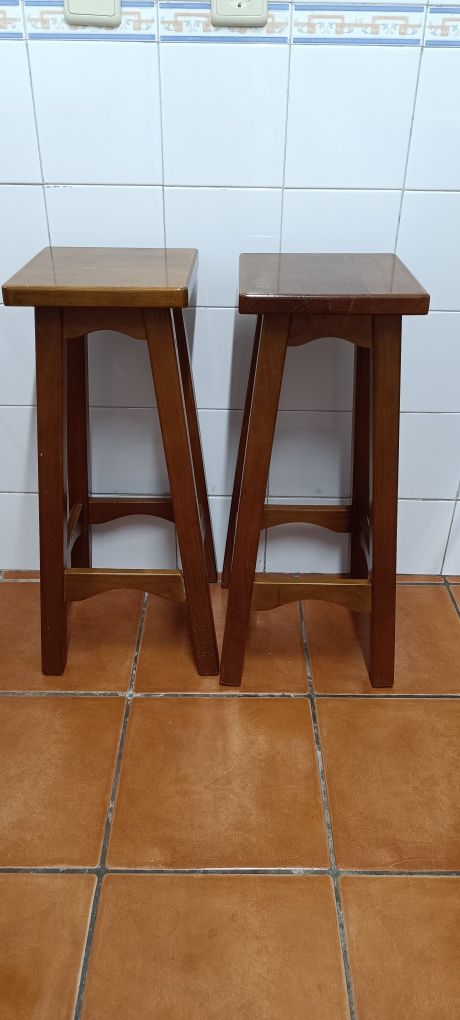 2 Bancos 72cm madeira maciça