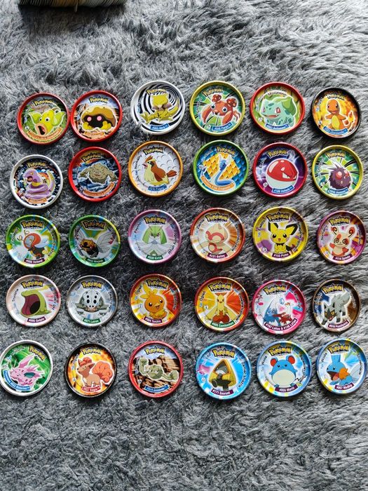 Dodatek. Pokemon tazo, metal tazo, 92 sztuki. Kolekcja z chipsów.