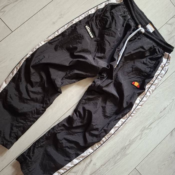 Spodnie dresowe Ellesse czarne z lampasami męskie M EU 38 sportowe vin