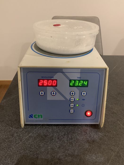 Maquina de agulhas ourives