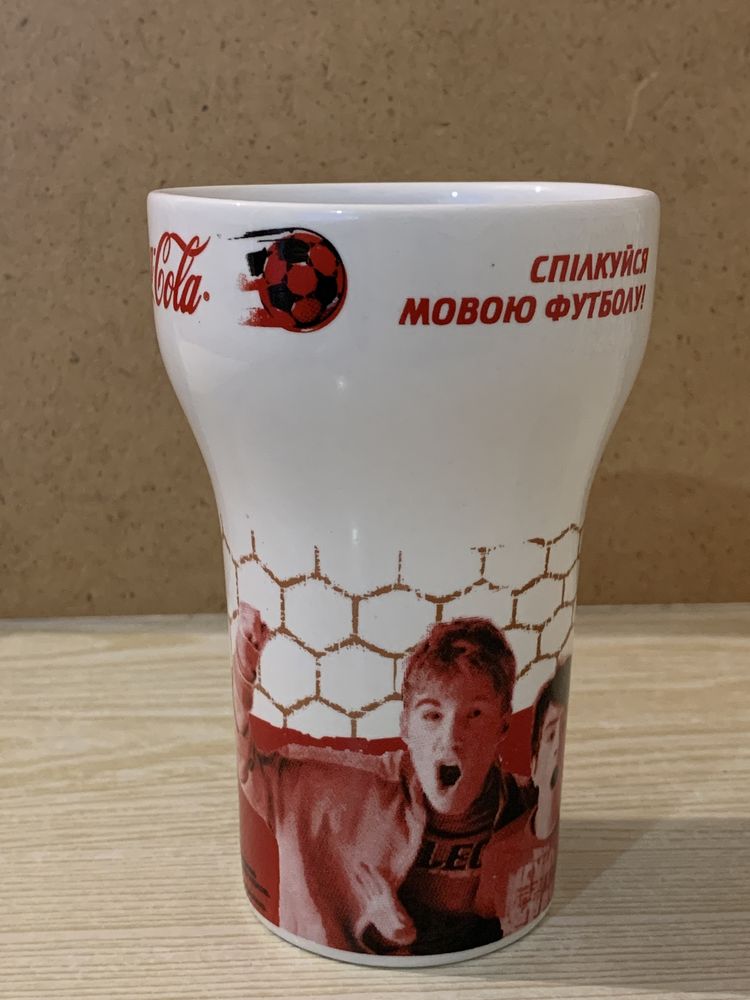 Стакан керамический Coca Cola. Футбольный.