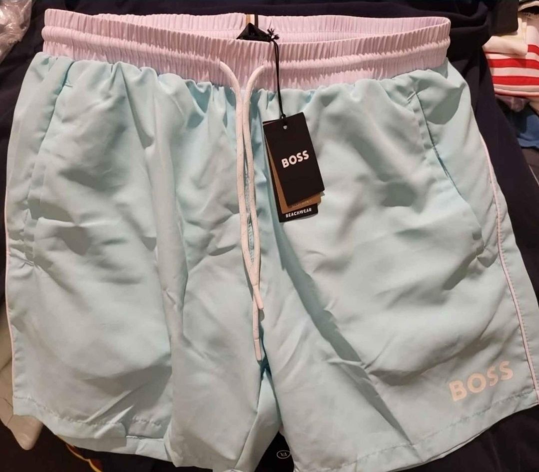 Calcoes de banho boss M novos
