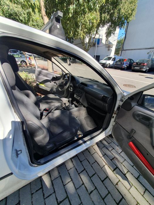 Opel corsa b motor Isuzu