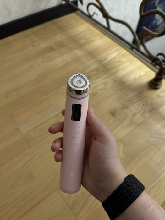 Medicube Age-R Booster H