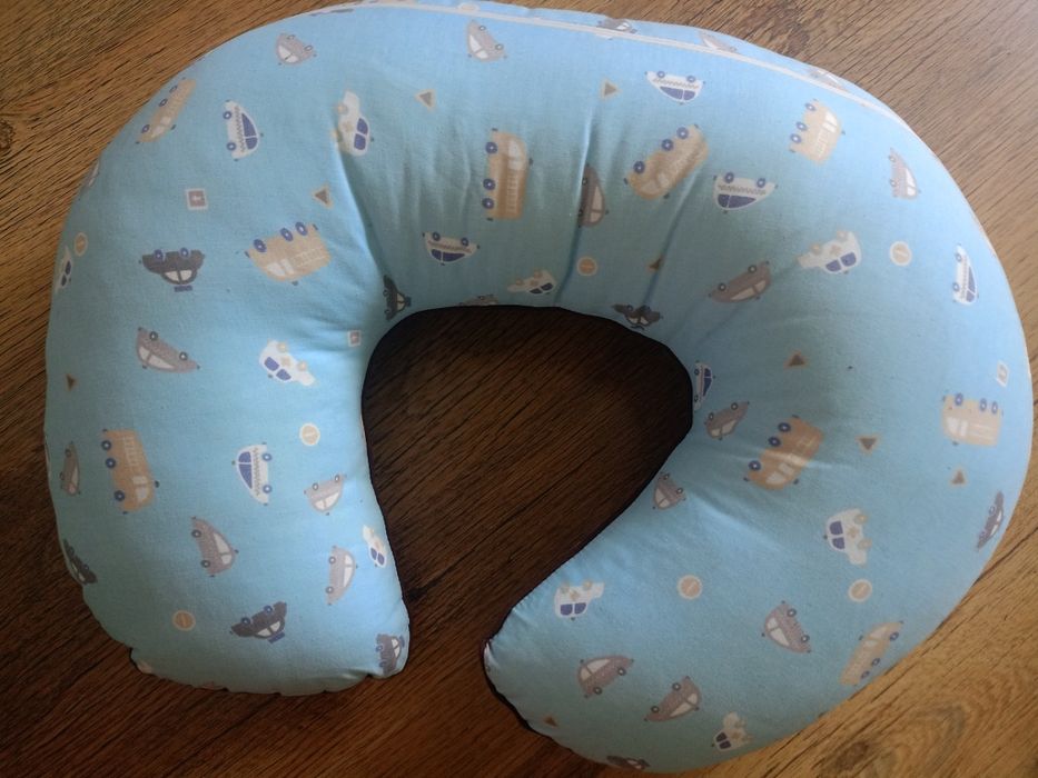 Poduszka do karmienia