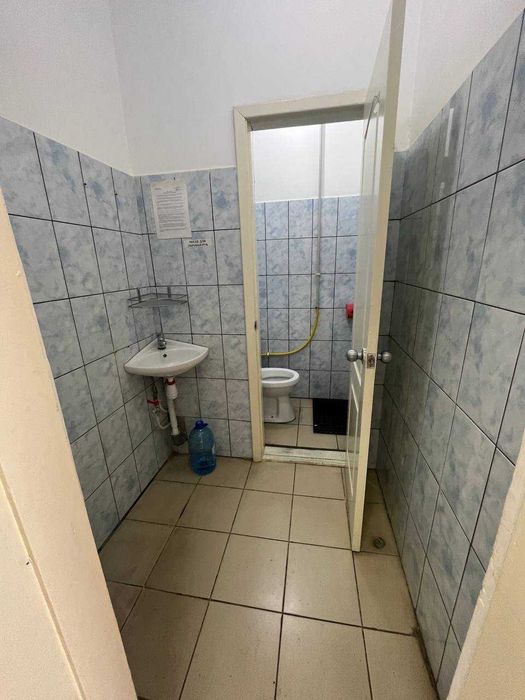 Оренда 59,1 м2/1 поверх/ м. Масельського 20 метрів