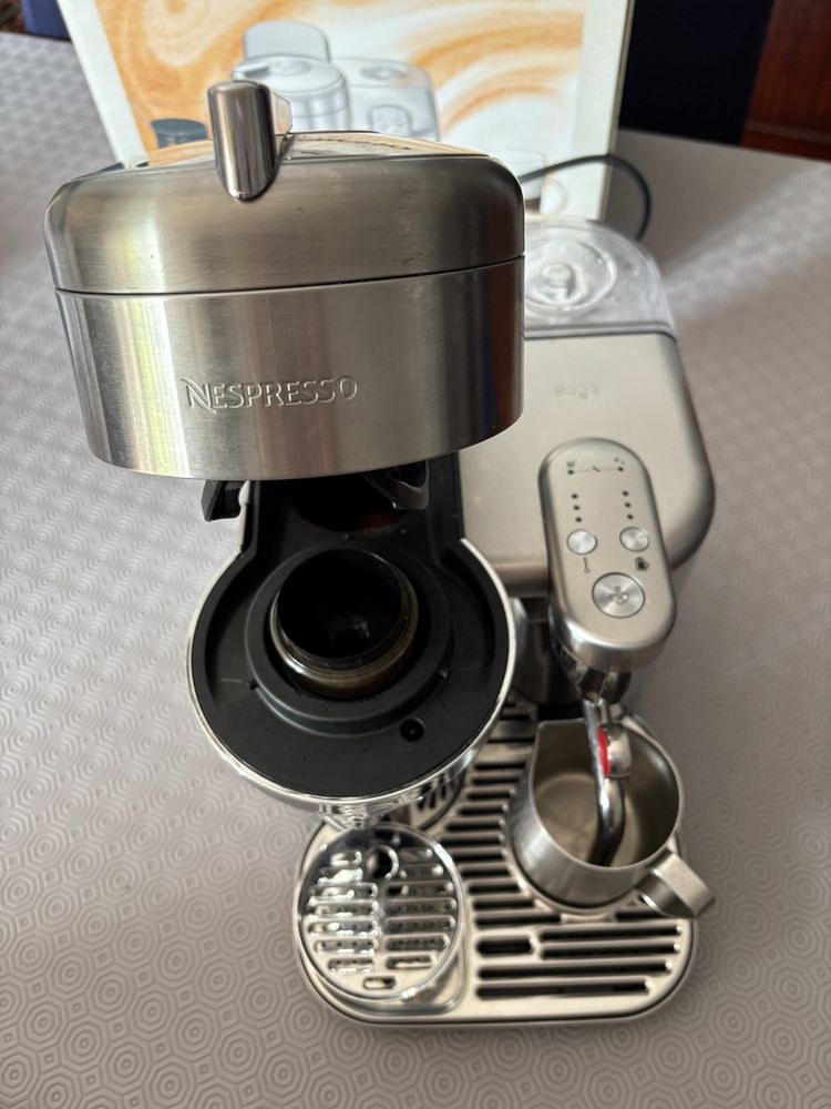 Nespresso vertuo creatista