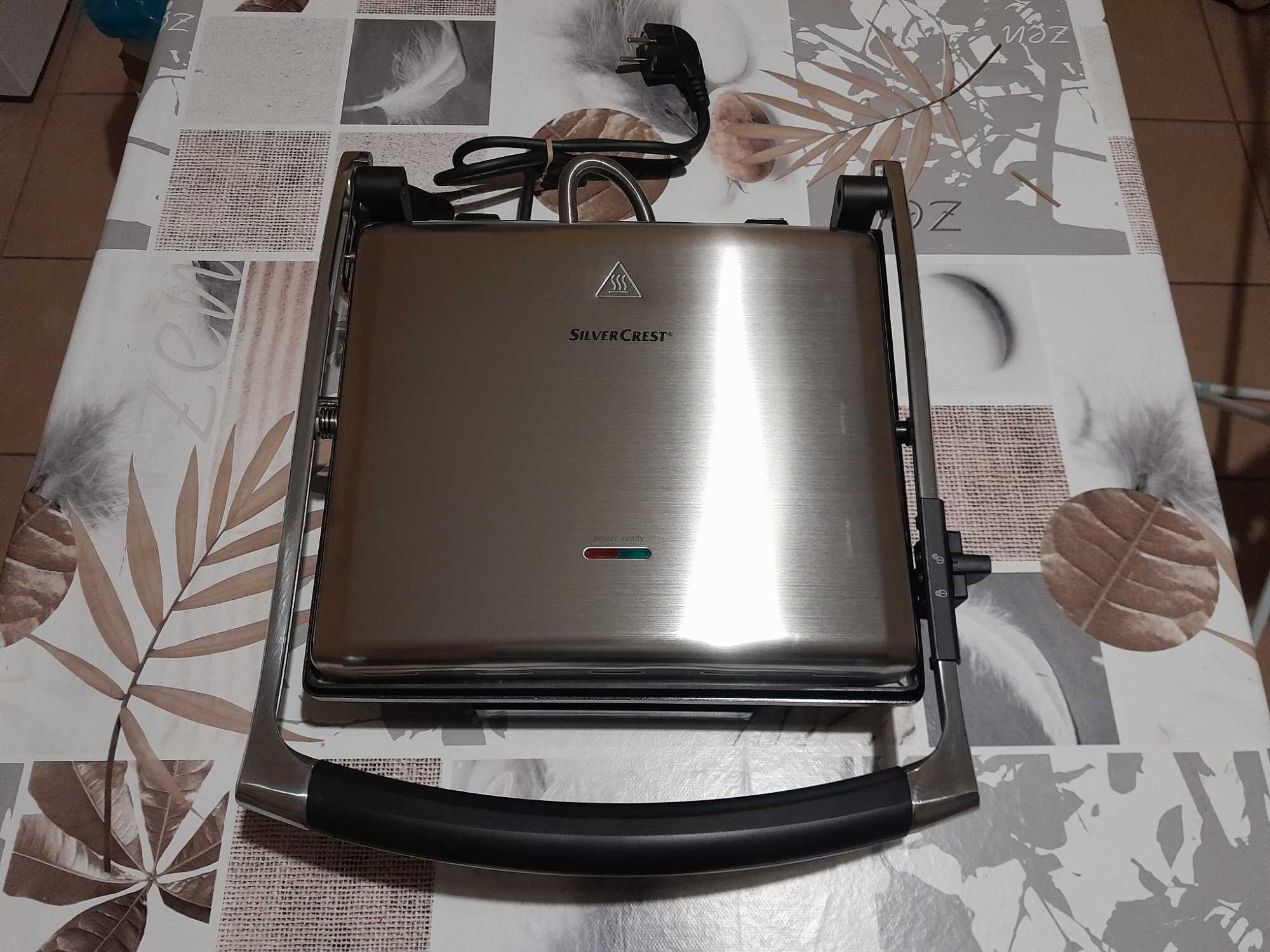 Grill kontaktowy SPM2000 E2 2000W