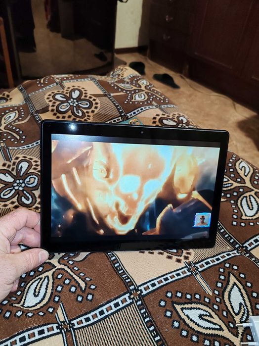 Планшет Ienovo Tab м10