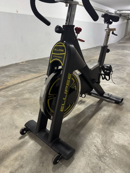 Bicicleta profissional spinning ellipse