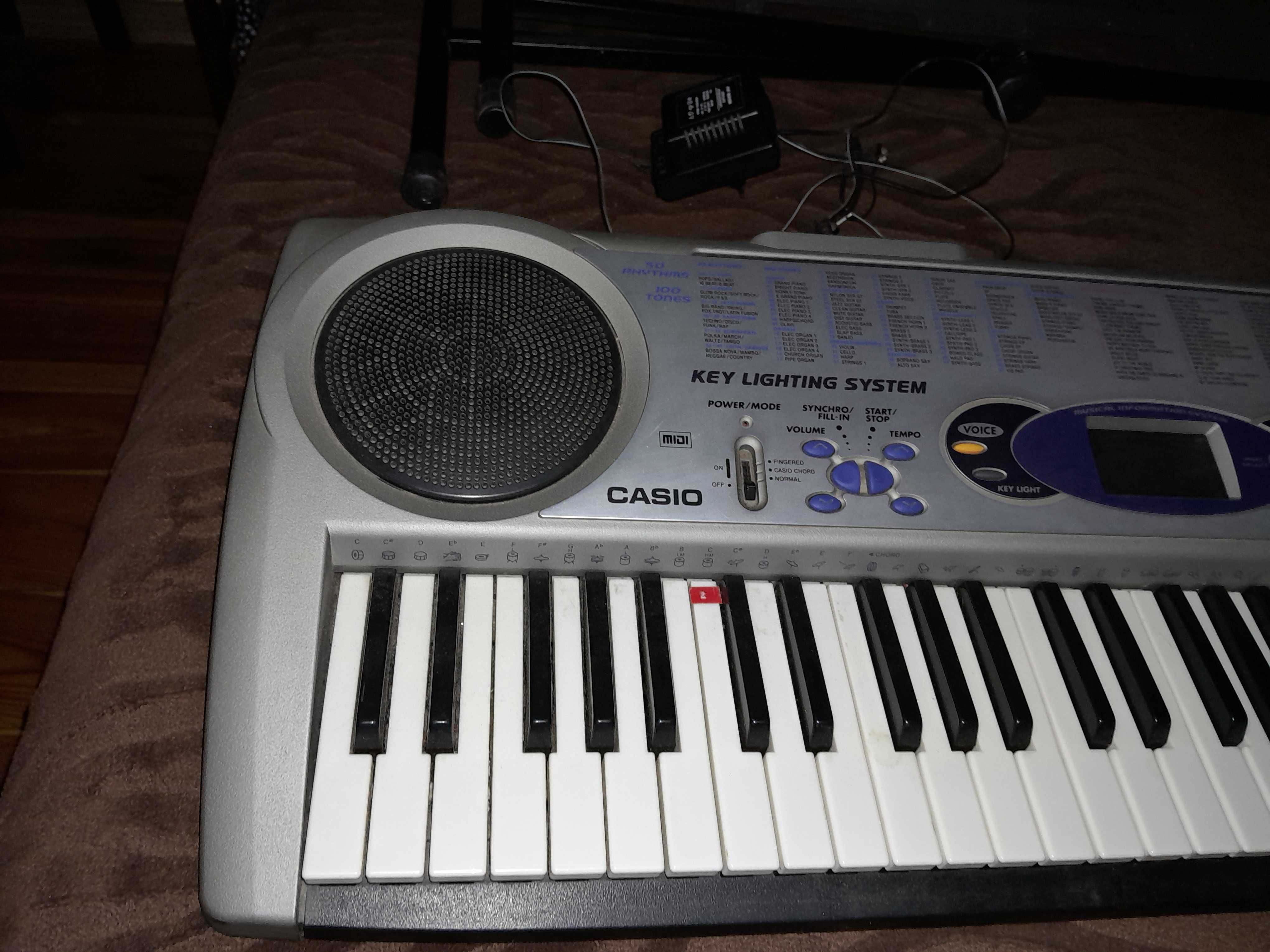 Sprzedam keyboard Casio LK -43, używany, z akcesoriami