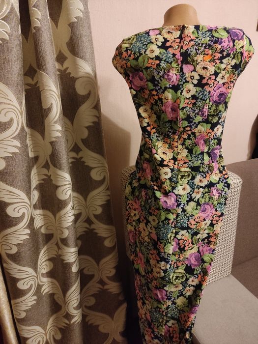 плаття в квітковий принт