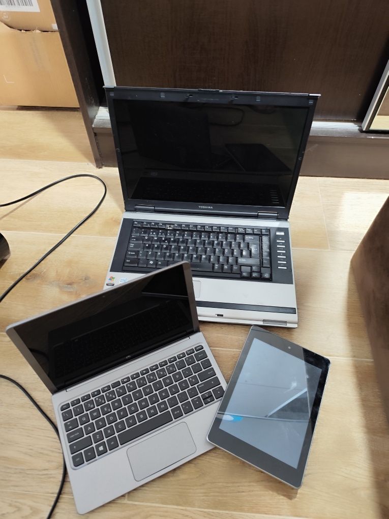 2 Portátil 1 tablet