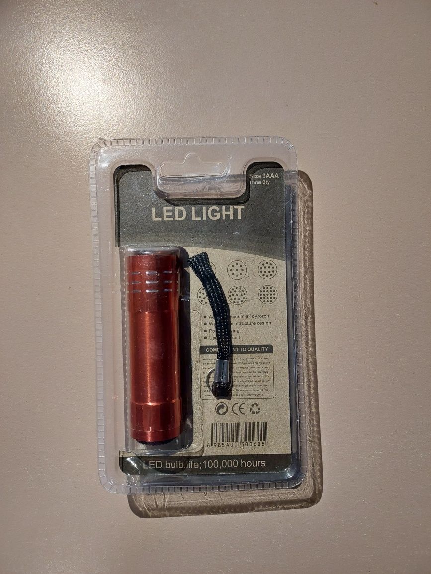 Ліхтарик на батарейках