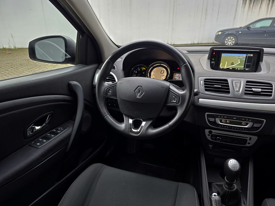 Renault Megane Sport Tourer Dynamic SS 1.5DCI 110CV- Excepcional