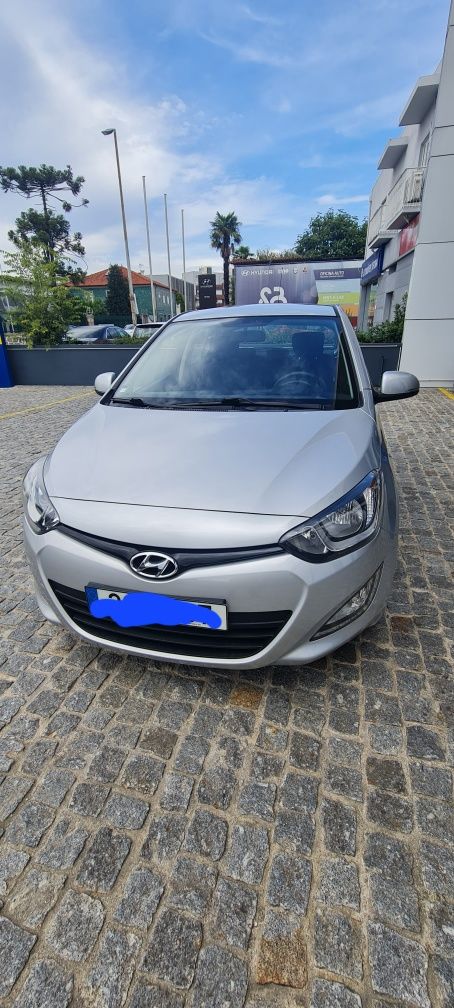 Hyundai i20 CRDI 1.1 • 2014 • 90.000km • Excelente estado