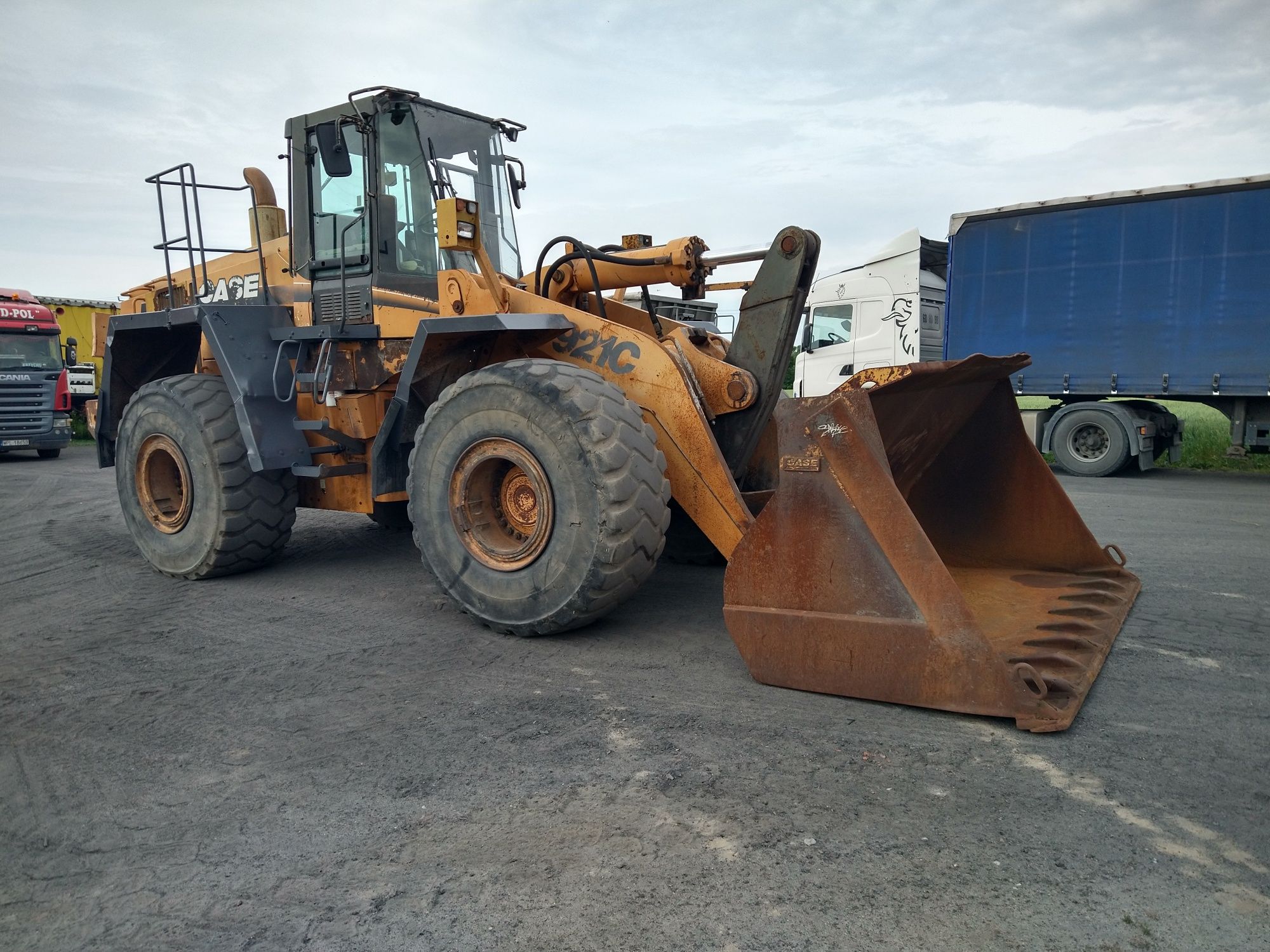 Ładowarka kołowa CASE 921c
