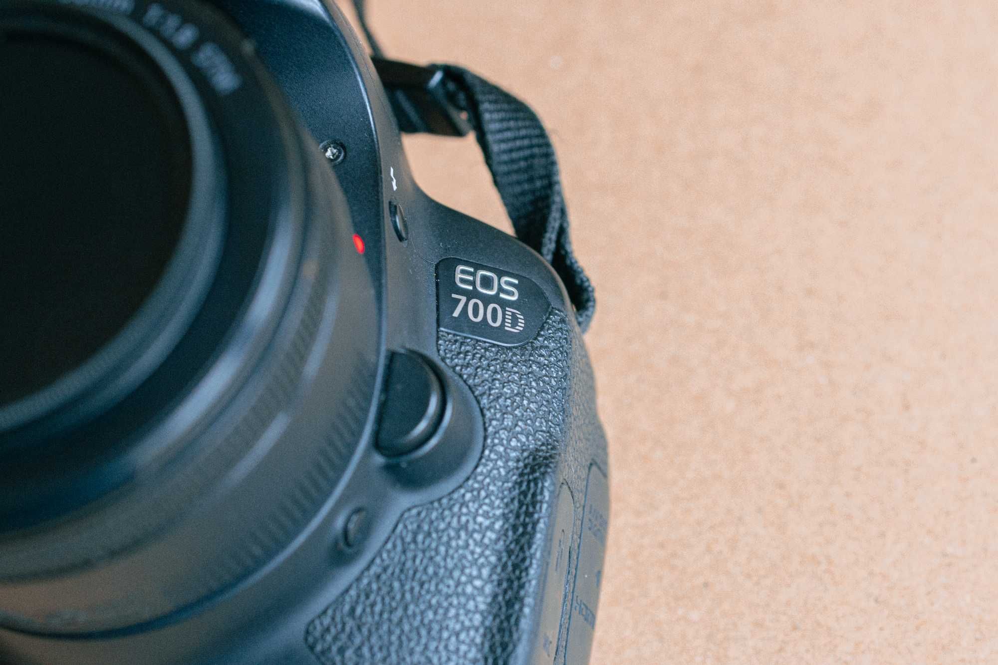 Canon 700D + dwa obiektywy