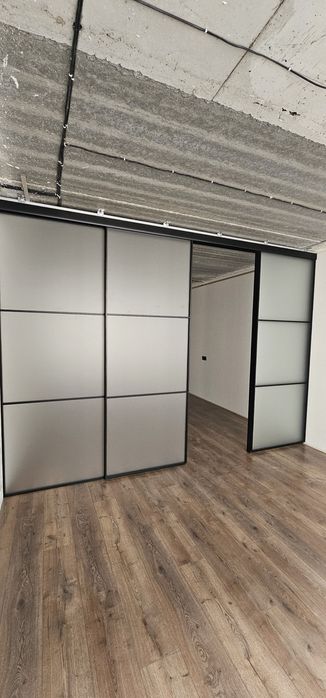Скляна душова кабіна, скляна перегородка, двері в санвузол,склян перил
