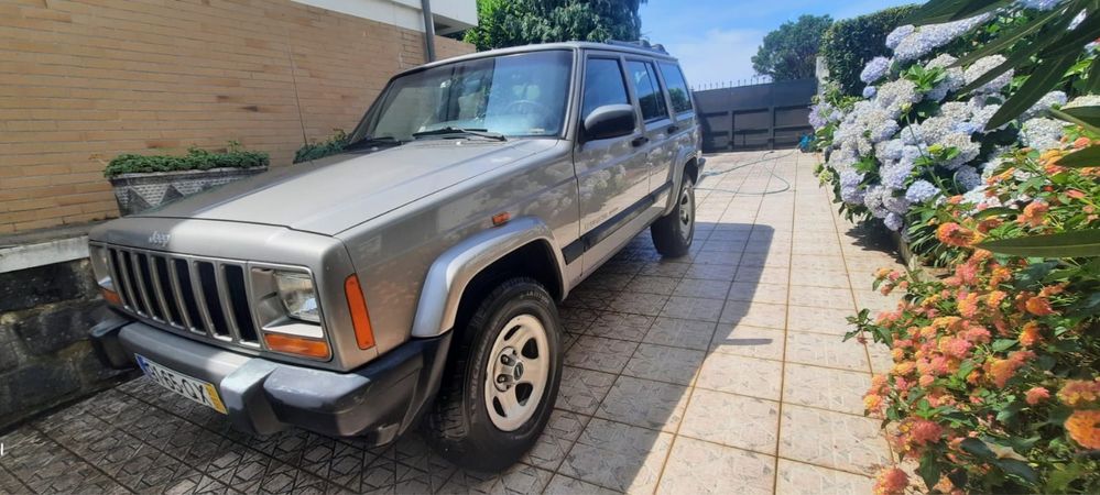 Jeep Cherokee 2.5 2001