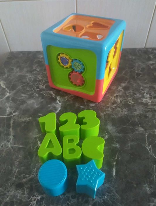 Kostka sensoryczna ABC SimbaToys