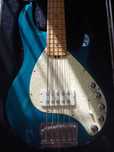 Gitara basowa MusicMan StingRay 5 H with Piezo Ernie Ball