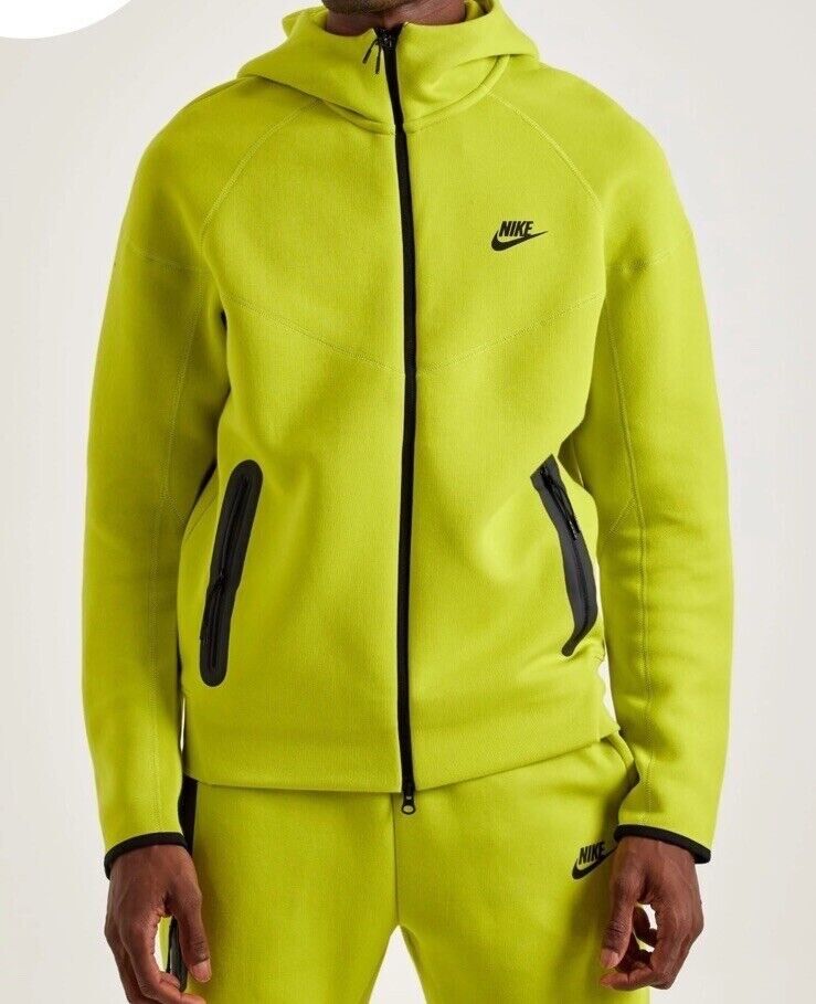 Nike Tech Fleece костюм