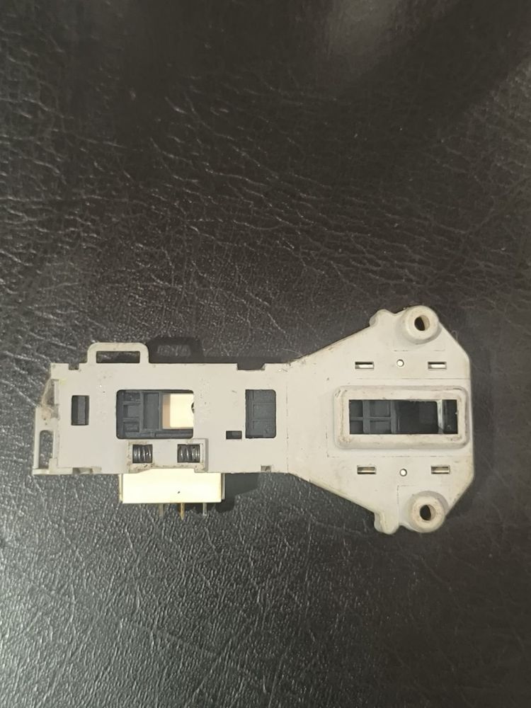 Замок люка стиральная машина lg10400ndk