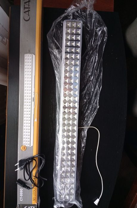 Новый аккумуляторный Led Светильник Cata на 90 LED, два режима работы