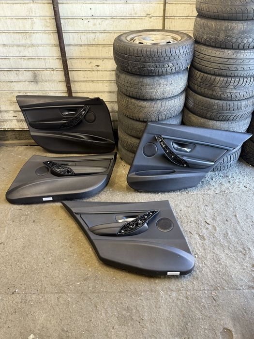 Карти BMW f30 кожа