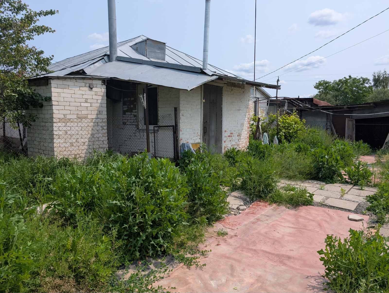Мачухи продам будинок по вул. Центральна 51А