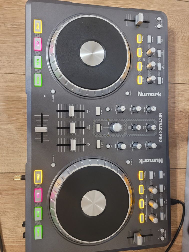Numarck mixtrack pro