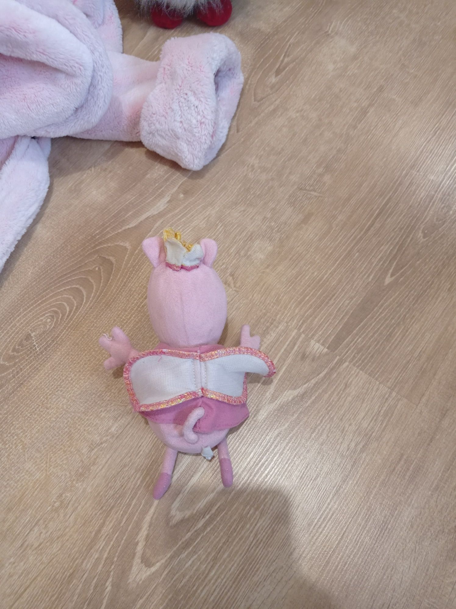 Іграшка свинка Peppa 19 см.