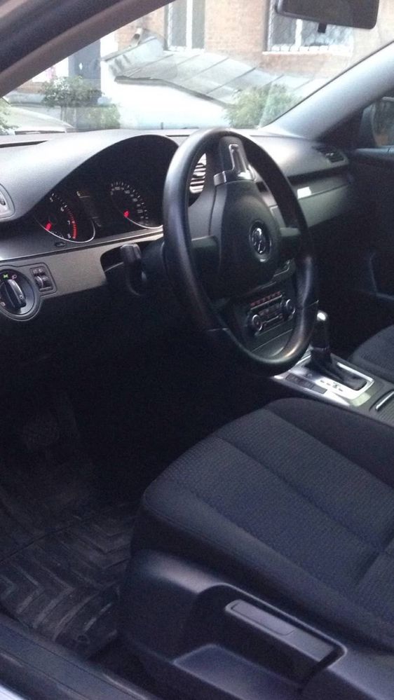 Продам VW Passad B6 дв 1.8, АКП. Седан