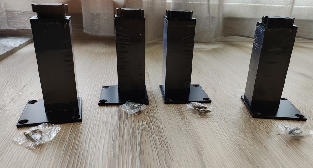 Ніжка меблева Farutti регульована чорний матовий