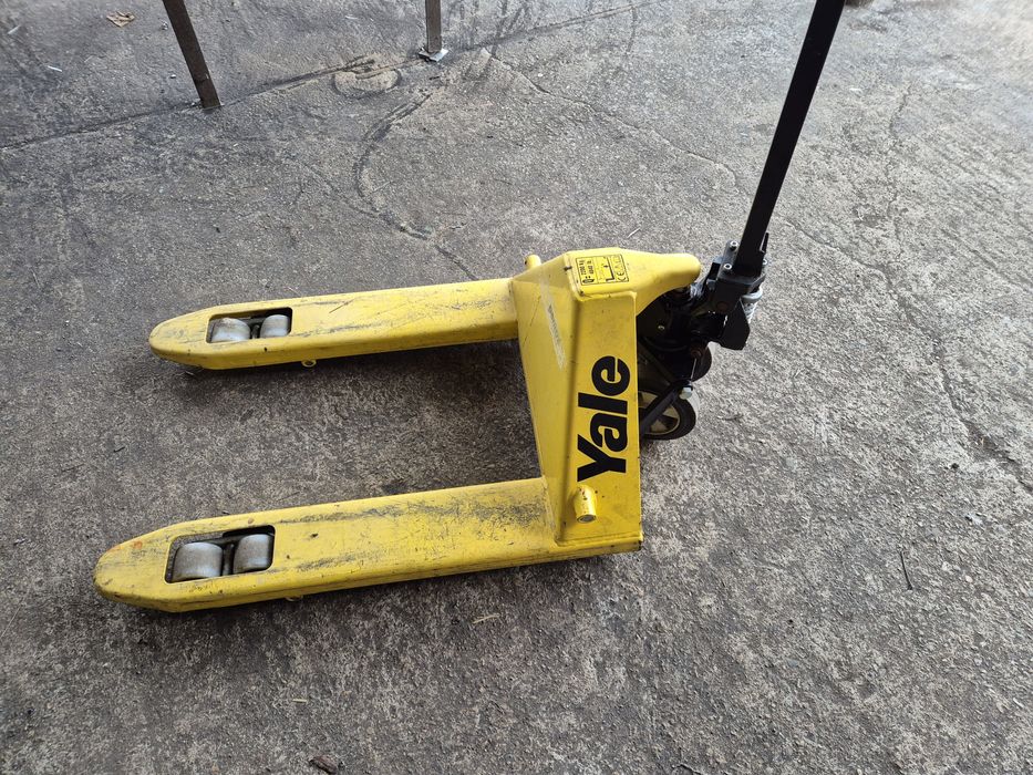 Wozek paletowy paleciak krótki szeroki LIFTER  GS BASIC 22S4 800x685