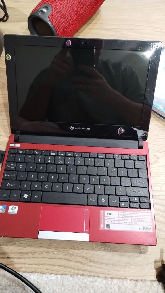 Sprzedam laptop notebook 10 cali Intel atom