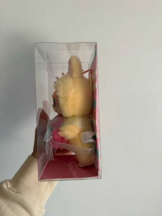 PopMart Labubu lets checkmate