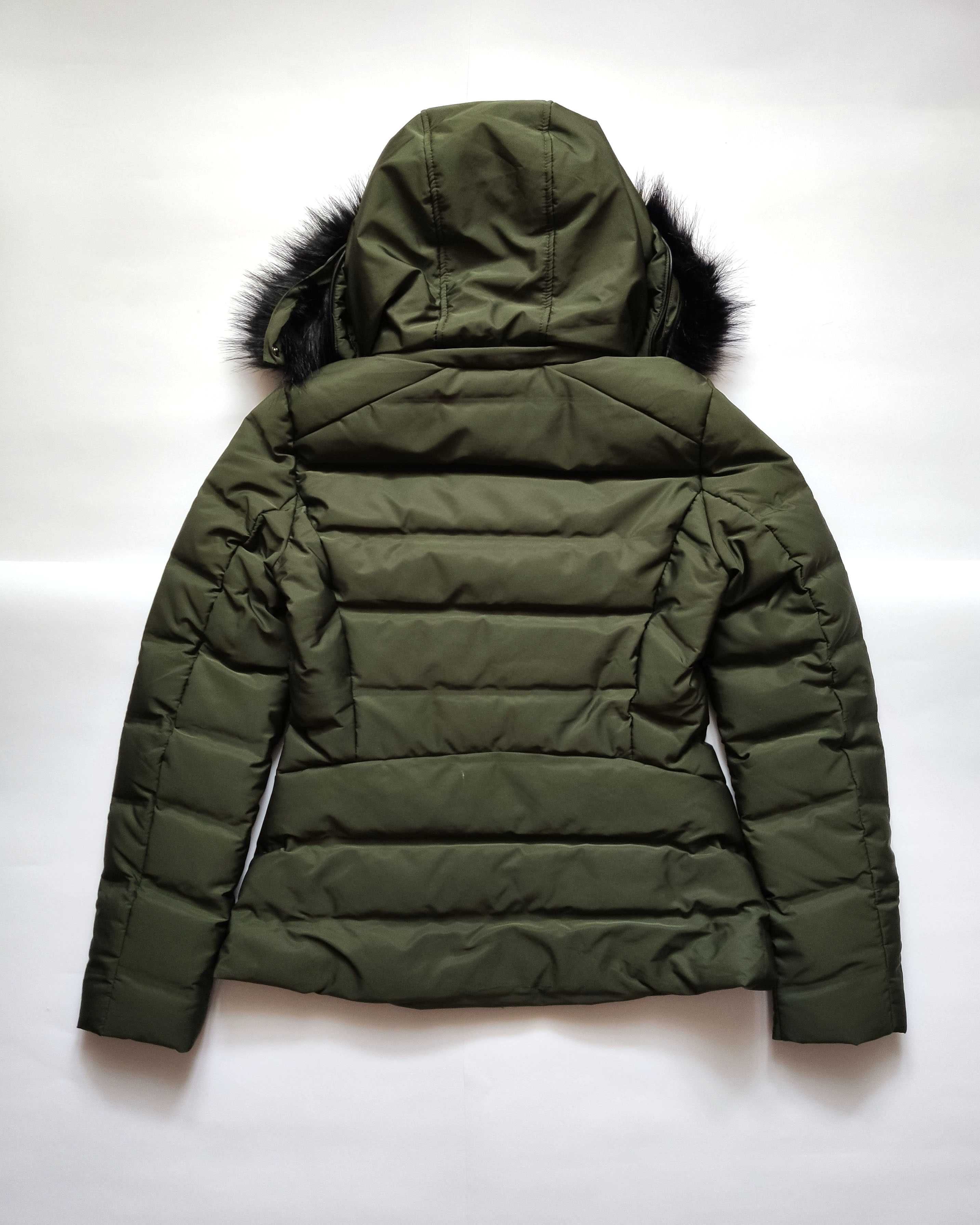 Zara – тепла коротка куртка