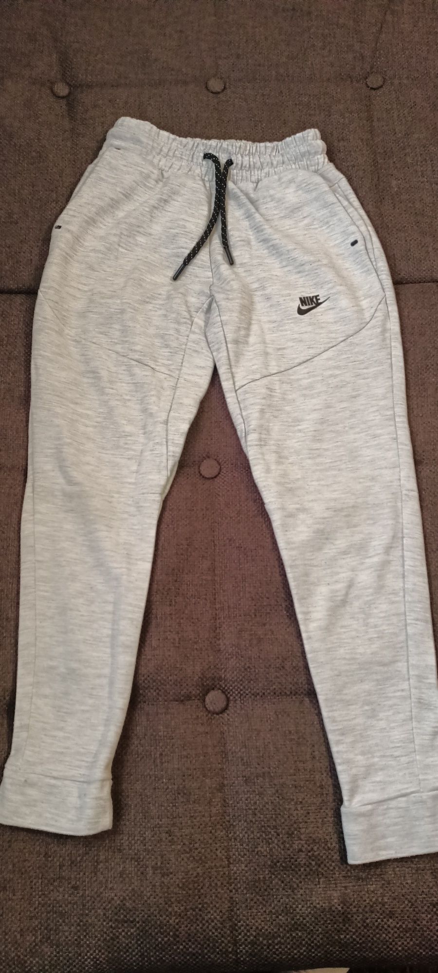 Nike tech flec prawie nowy