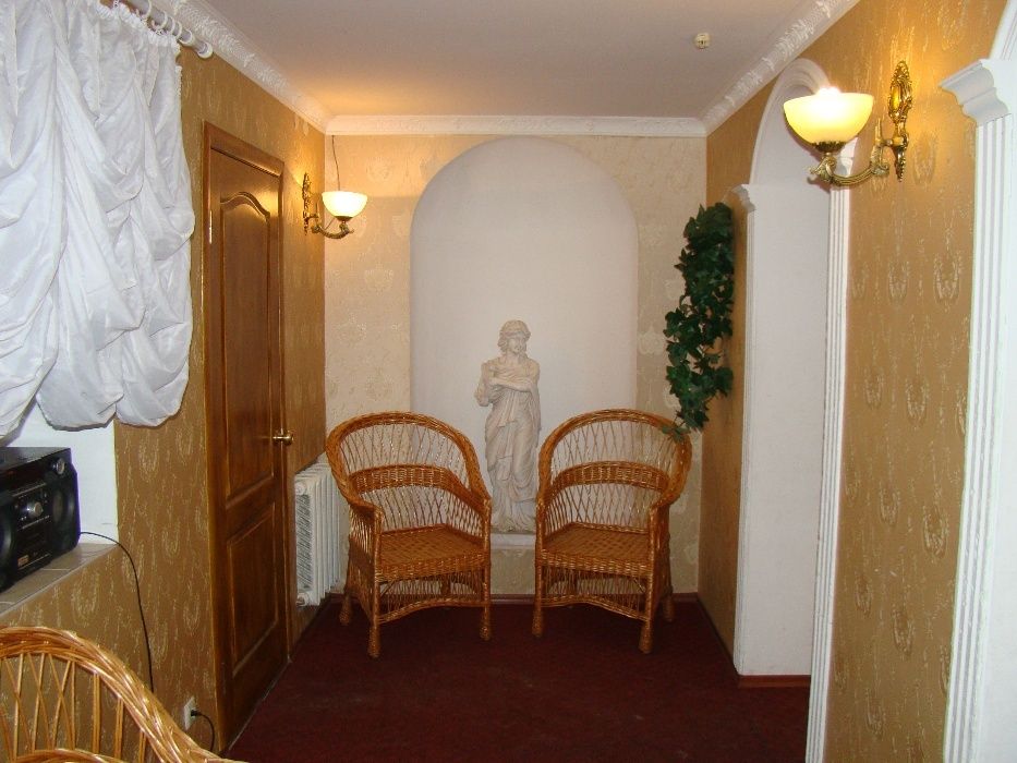 Оренда будинку подобово. Банкетний зал.