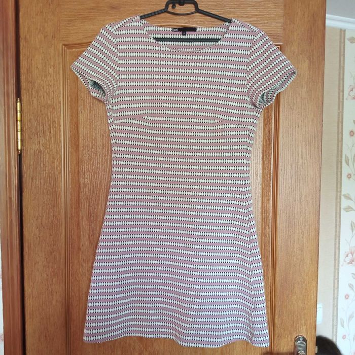 Сукня розмір  S .