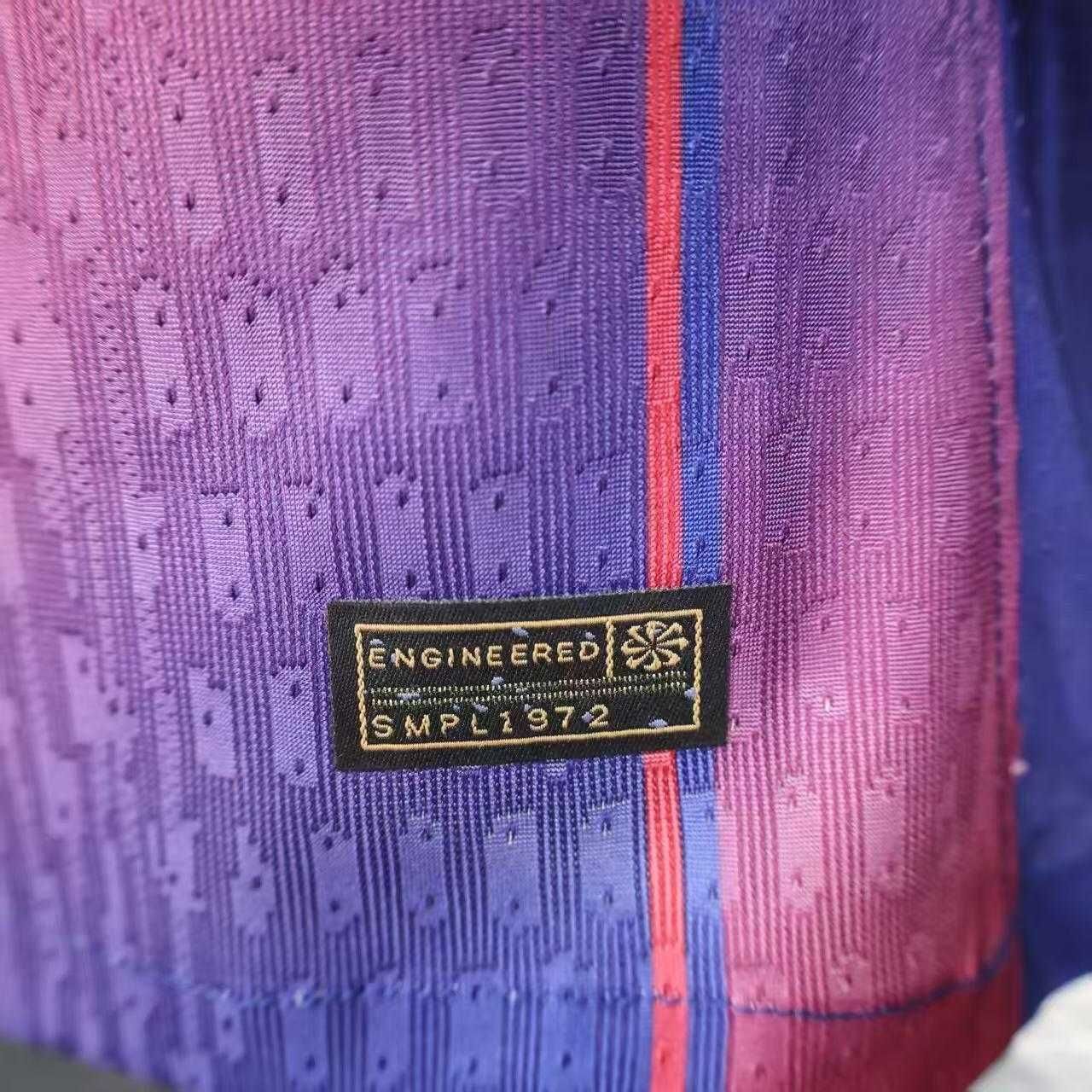 Koszulka gospodarza Barcelony na sezon 25/26 R.XL