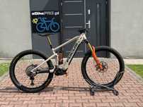 Focus (M) Sam 2 6.9 1890km [No.244]