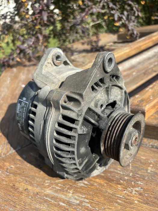 Генератор ауді а6 с4 1995 р