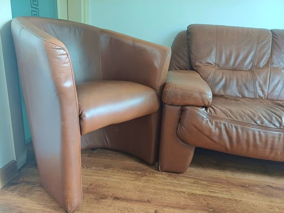 Piękny wypoczynek ze skóry brązowej /sofa, kanapa, dwa fotele