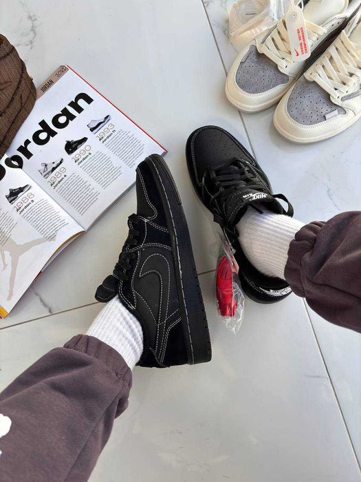 Чоловічі кросівки Retro Nike Air Jordan “Travis Scott” чорний NK801-N