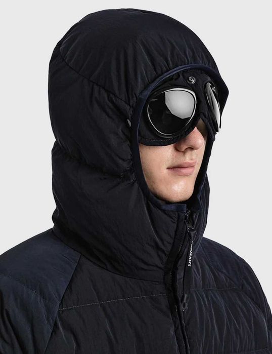 Куртка пуховик C.P. Company Eco-Chrome R Goggle Down Jacket Navy