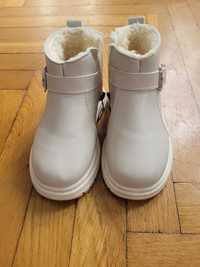 Дитячі черевички зимові 25 розмір
