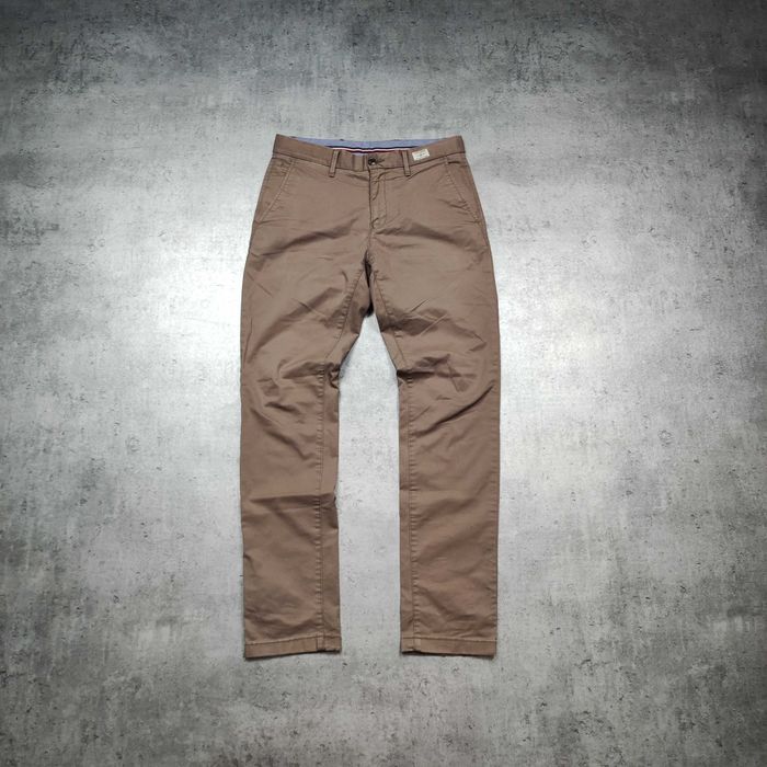 MĘSKIE Eleganckie Spodnie Chino Tommy Hilfiger Brąz Mocha PREMIUM Haft
